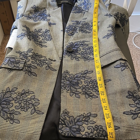 Zara Embroiled Jacket - Picture 5 of 5